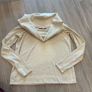 2 LOFT shirts, off the shoulder. Medium. Excellent condition 